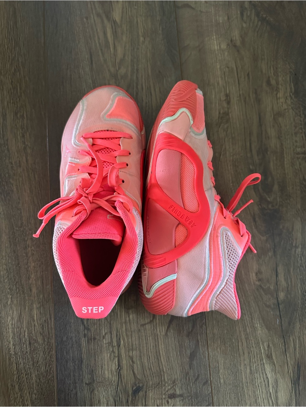 Jordan Tatum 3 'Blender' Pink Women's Sneakers - Picture 2 of 4
